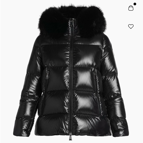 Moncler Authentic! Like new authentic Moncler best seller down coat - Picture 1 of 13